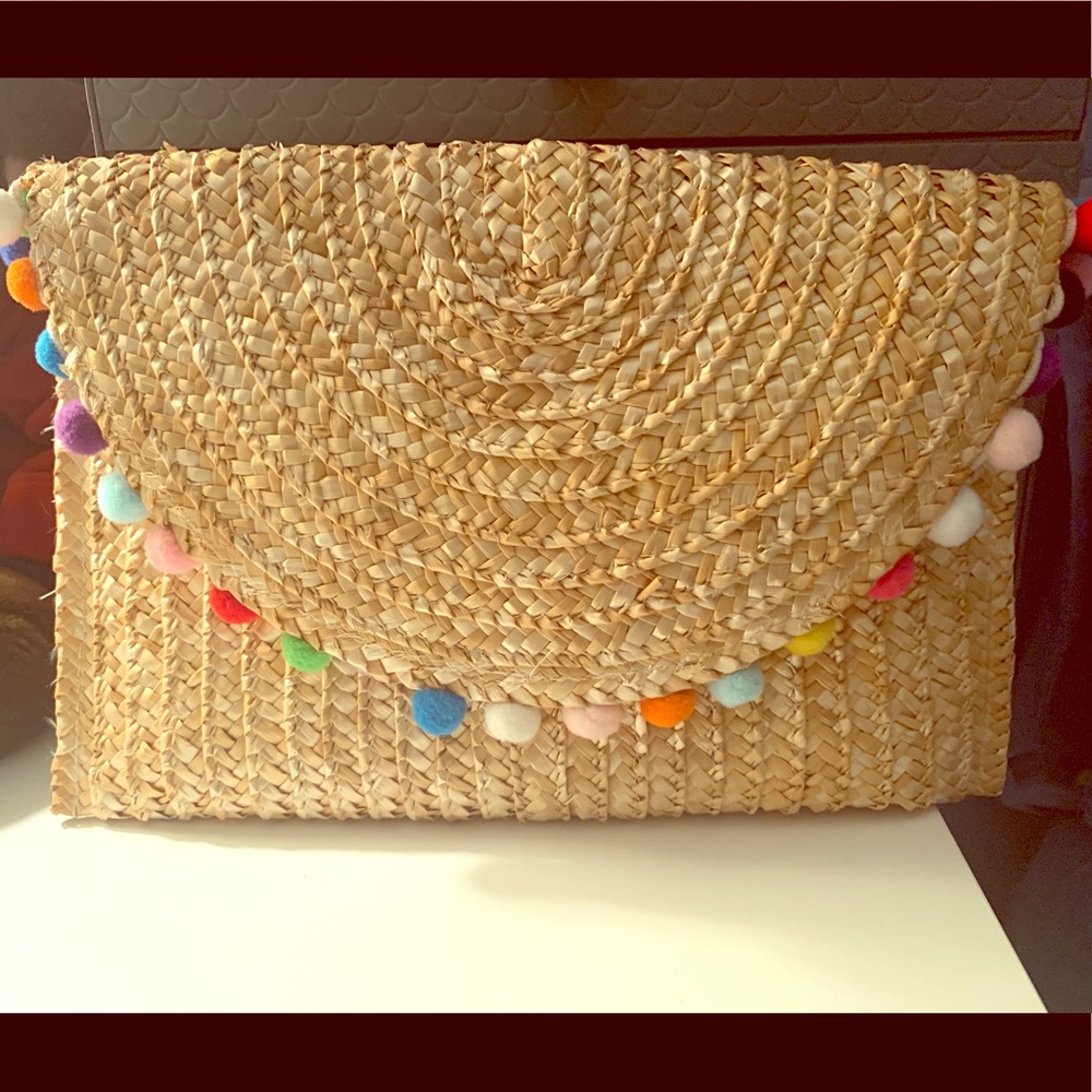 Shiraleah Pom Pom clutch